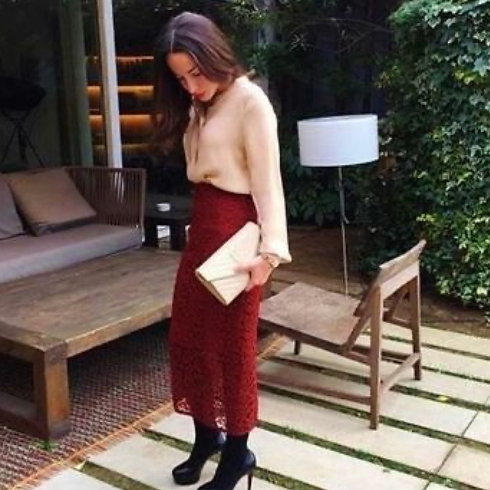 Zara Red Lace Midi Skirt - Picture 4 of 8
